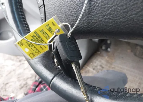 2009 Toyota Tacoma Base V6 from USA, damaged, VIN 3TMLU42N59M027884